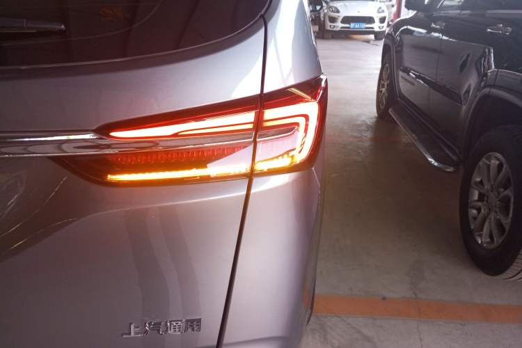 Used Buick GL8 2020 Land Cruiser Executive Class 652T Comfort Model
