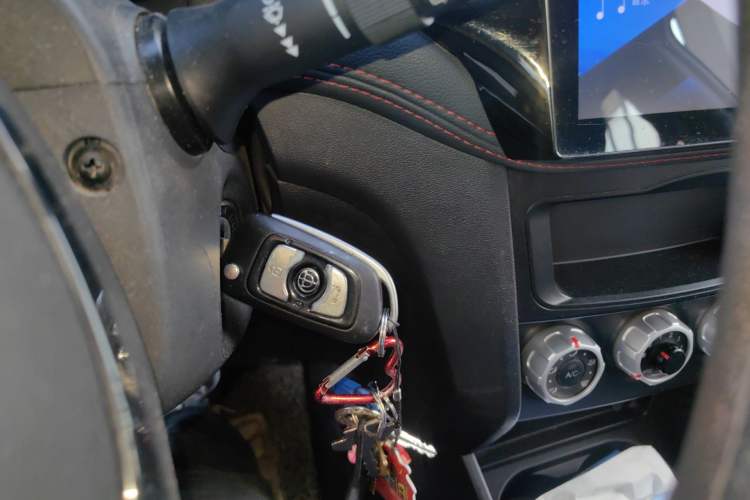 Used Brilliance V3 2017 1.5L Manual Comfort Model
