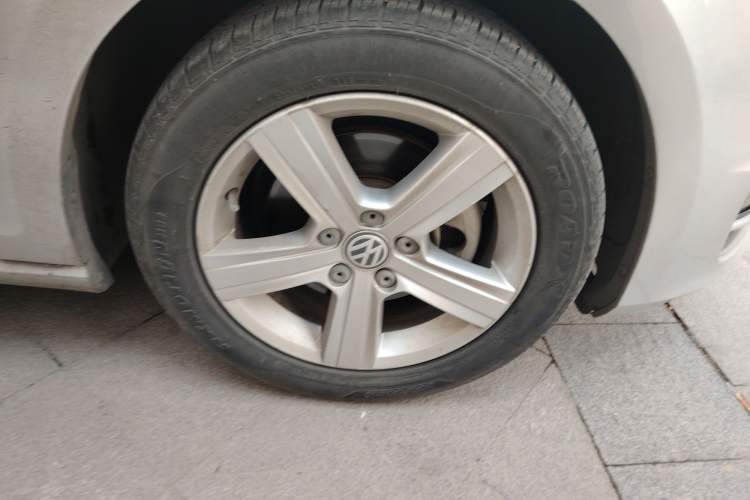 Used Volkswagen Golf 2015 1.4TSI Automatic Comfort Model
