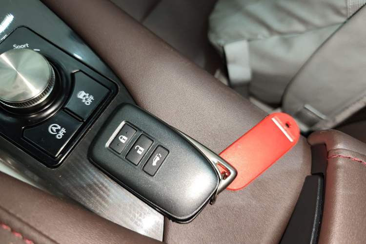 Used Lexus RX 2020 Facelifted 300 4x4 Elegant Edition