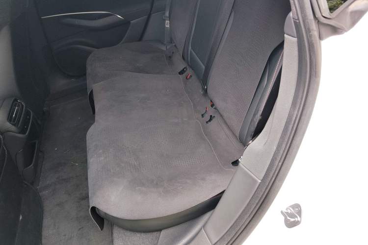 Used Xiaomi Auto SU7 2024 Rear-Drive Long-Range Intelligent Driving Version
