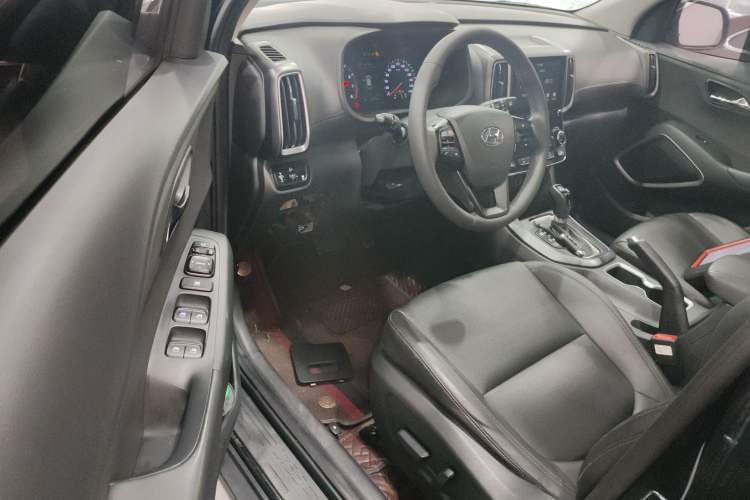 Used Hyundai ix35 2019 2.0L Automatic 2WD Zhiyong·Changxiang Edition China VI Standard Driver Seat