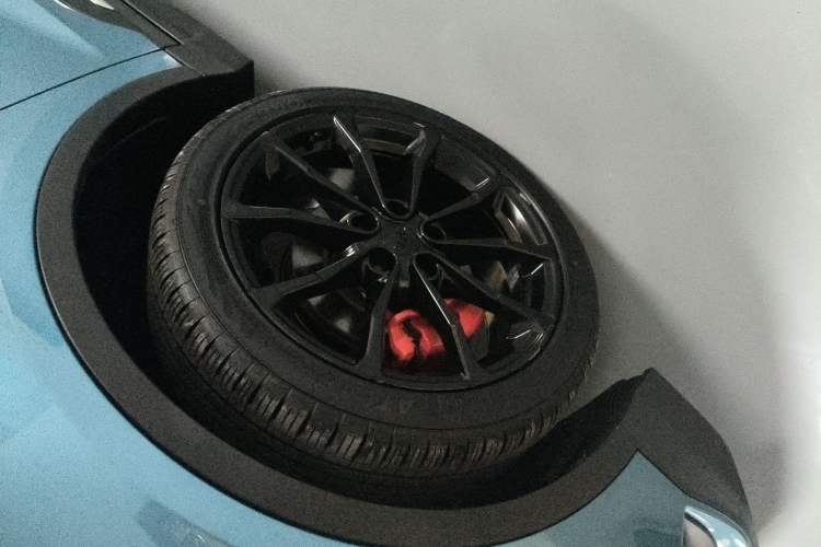 Used Geely Auto Emgrand S 2021 1.4T CVT Luxury Version Left Front Wheel Hub