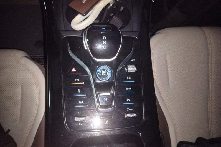 Used BYD Qin PLUS 2024 HONOR Edition DM-i 55KM Leading Model
