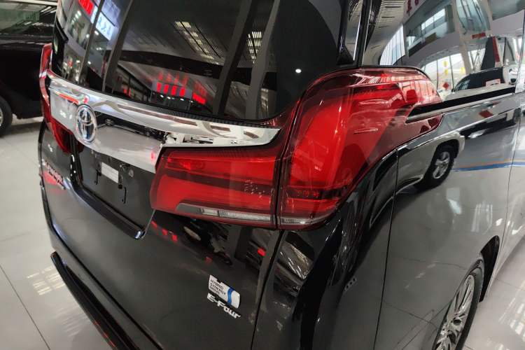 Used Toyota Alphard 2021 Dual-Engine 2.5L Prestige Edition