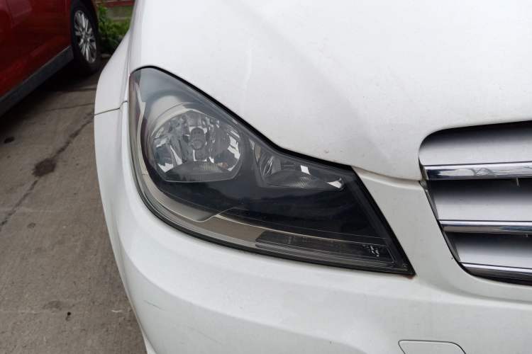 Used Mercedes-Benz C-Class 2011 C 200 Fashion Travel Edition Right Front Headlight