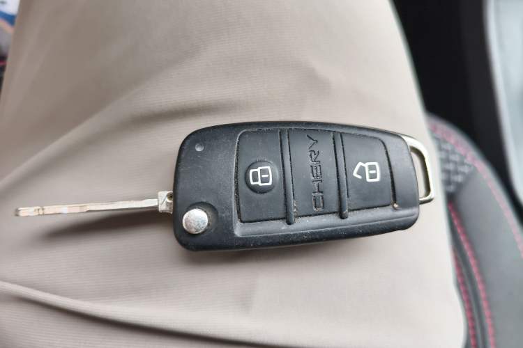 Used Chery Tiggo 3 2020 Million Global Edition 1.5L Manual Fashion Model
