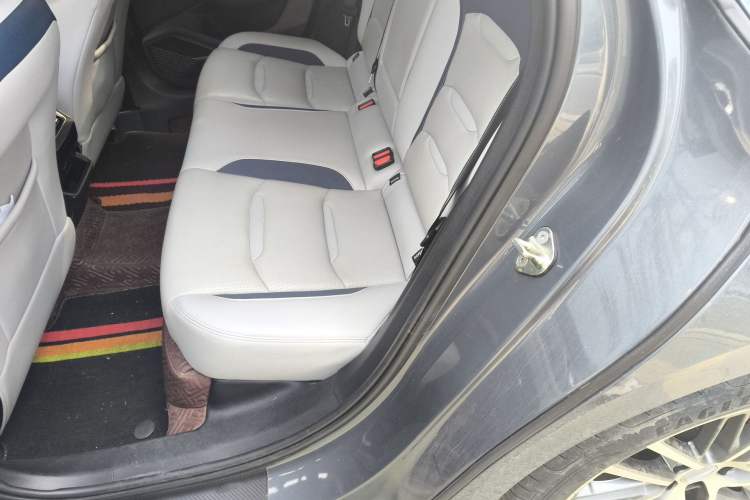 Used Geely Auto Preface 2021 2.0TD Flagship Edition Left Rear Seat