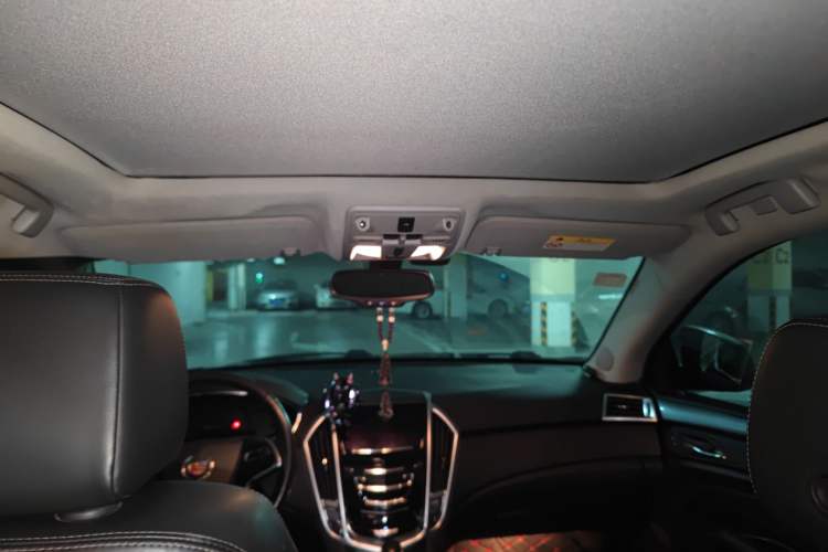 Used Cadillac SRX 2015 3.0L Comfort Version
