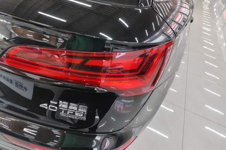 Used Audi Q5L 2022 40T Fashionable and Dynamic Model Exterior 3