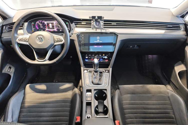 Used Volkswagen Magotan 2020 330TSI DSG Luxury Edition