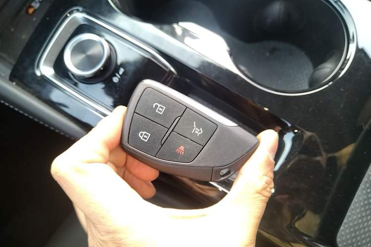 Used Buick Envision 2025 25T Entry-Grade Platinum Edition
