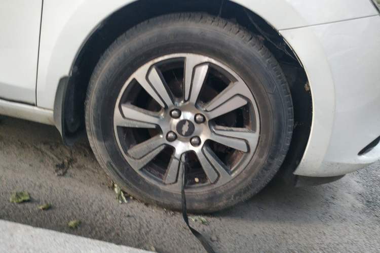 Used Chevrolet Sail 2015 Sail 3 1.5L Manual with Ideal Sunroof Edition