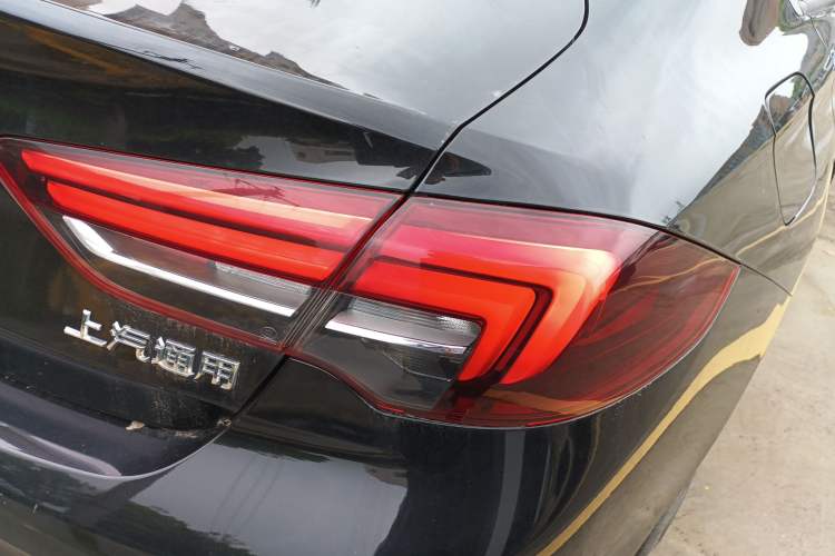 Used Buick Regal 2019 20T Elite Version China VI Standard Exterior 3