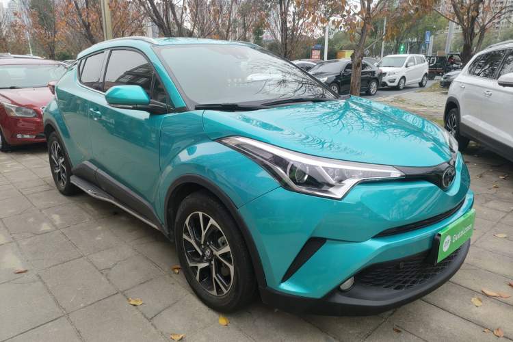 Used Toyota C-HR 2018 2.0L Leading Edition China VI
