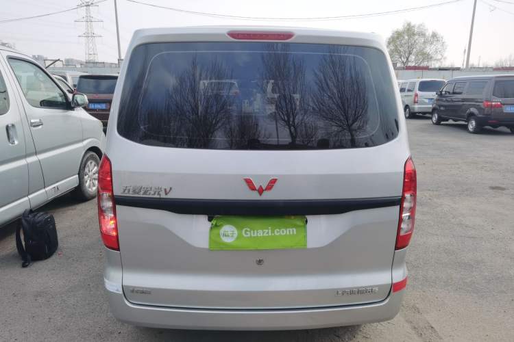 Used Wuling Hongguang V 2022 1.5L Jingqu Edition Electric-Assist LAR Rear