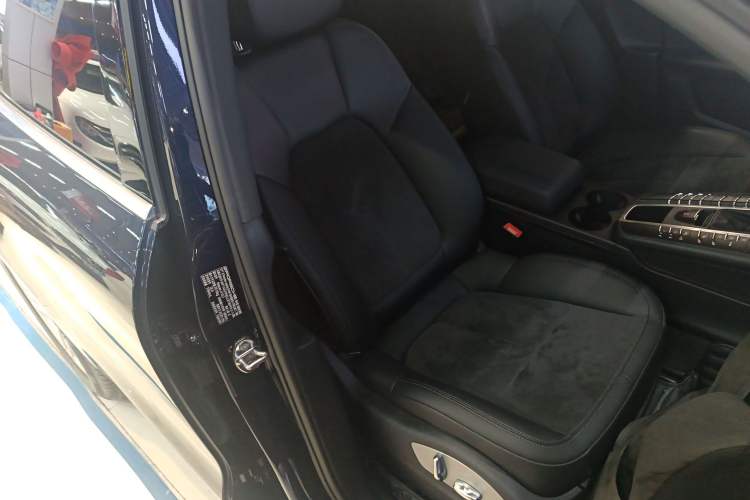 Used Porsche Macan 2020 Macan 2.0T