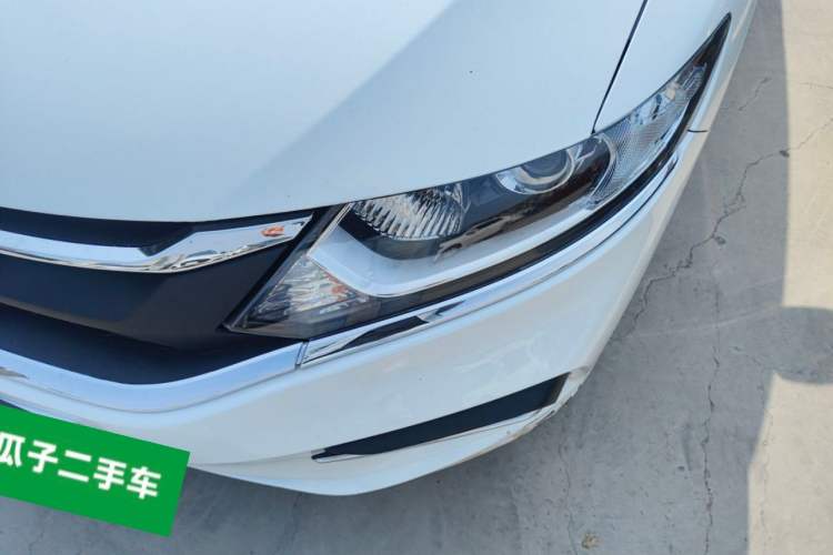 Used Honda Jade 2017 1.8L automatic Comfort version 5 seats
