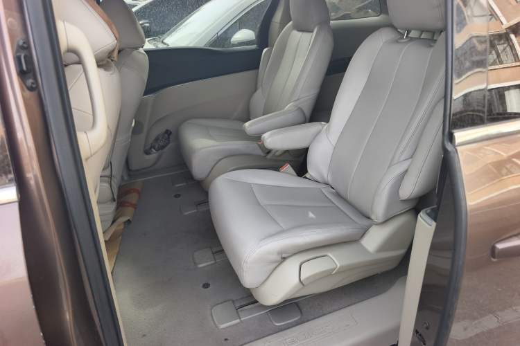 Used Buick GL8 2018 28T Comfort Model China VI Standard