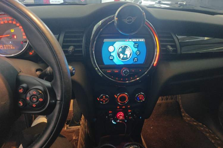 Used MINI MINI 2018 1.5T ONE PLUS Five-Door Edition