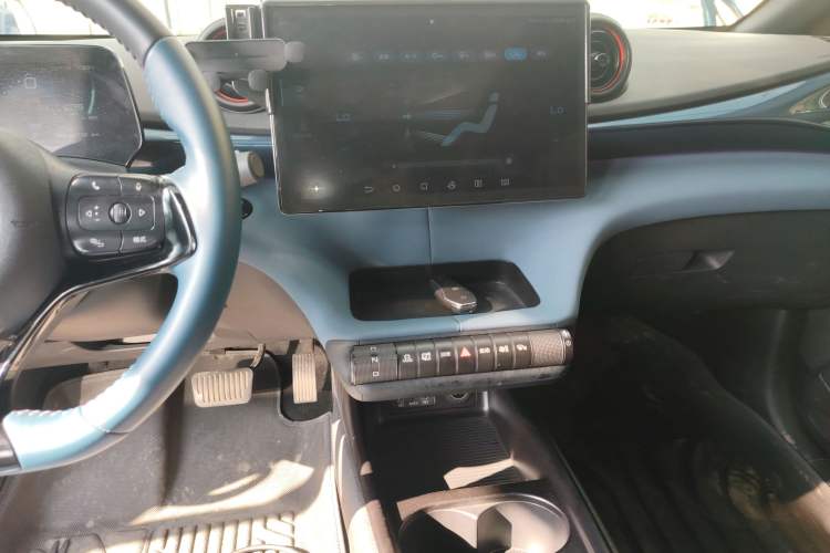 Used BYD Dolphin 2021 405 km Fashion Edition