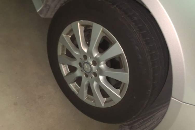 Used Mercedes-Benz R-Class 2010 R 300 L Business Model