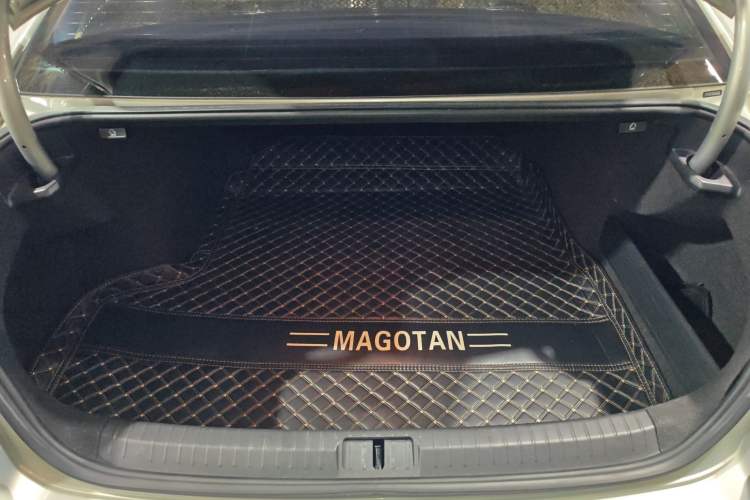Used Volkswagen Magotan 2019 330TSI DSG Luxury Model China V Standard Trunk