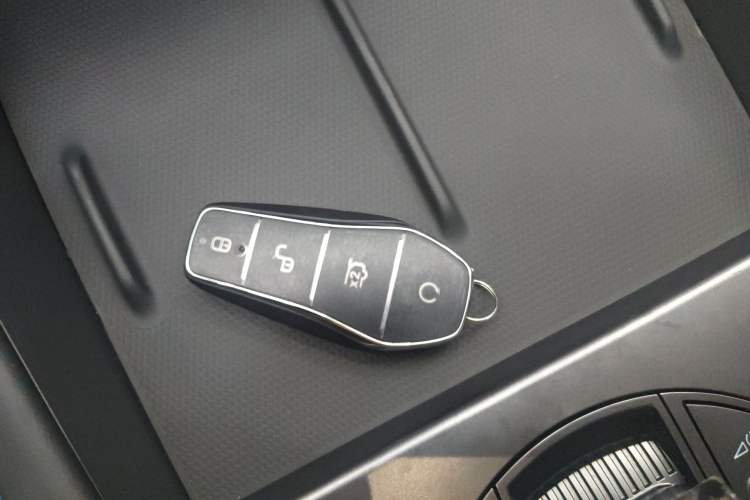 Used BYD Seal 06 New Energy 2024 DM-i 120KM Prestige Model
