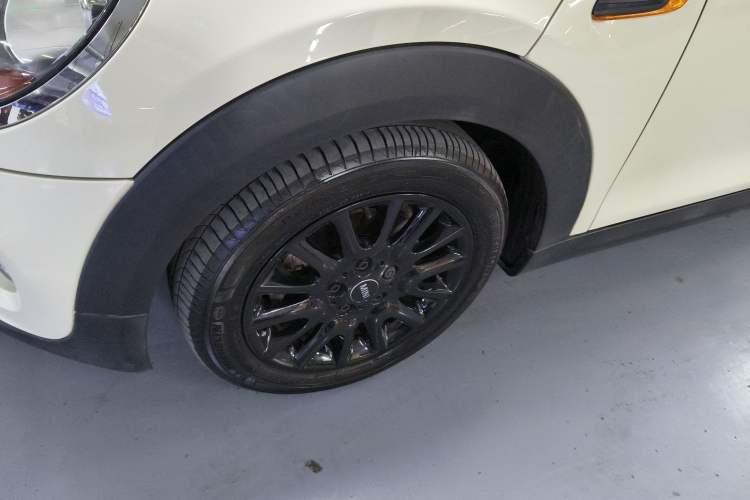 Used MINI MINI 2016 1.5T COOPER Five-Door Edition