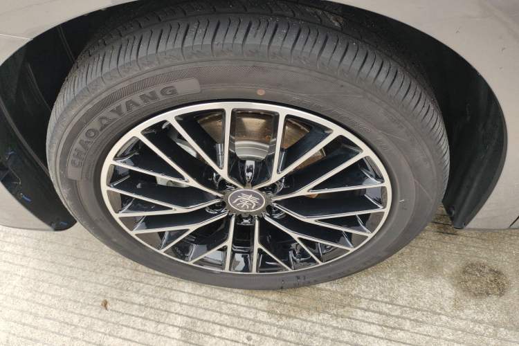 Used BYD Qin L 2024 DM-i 120KM Excellence Model