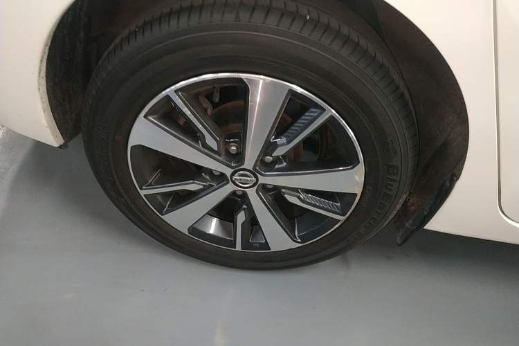 Used Nissan Lannia 2021 1.6L CVT Cool Edition Exterior 8