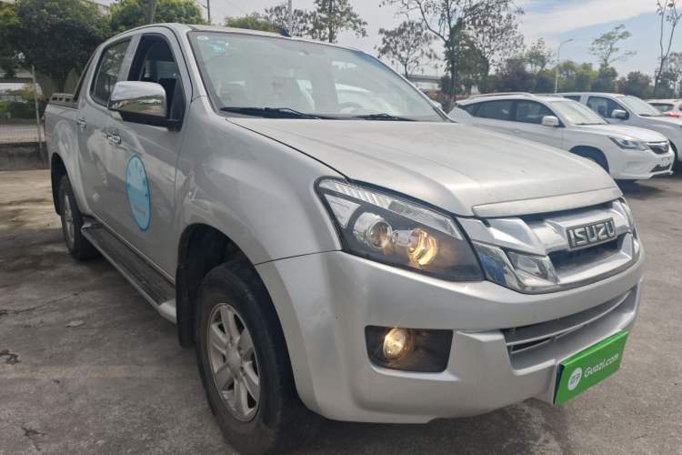Used Isuzu D-MAX 2018 3.0T Two-Wheel Drive Automatic Elite Version 4JJ1-TC HI