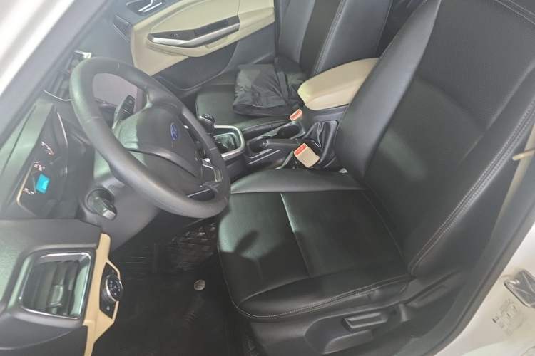 Used Ford Escort 2017 1.5L Manual Comfort Model
