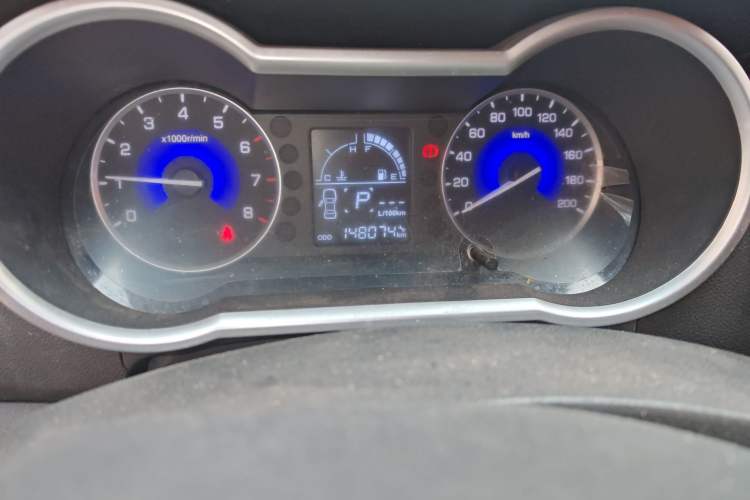 Used Dongfeng Aeolus AX3 2016 1.5L Automatic Shangkue Model