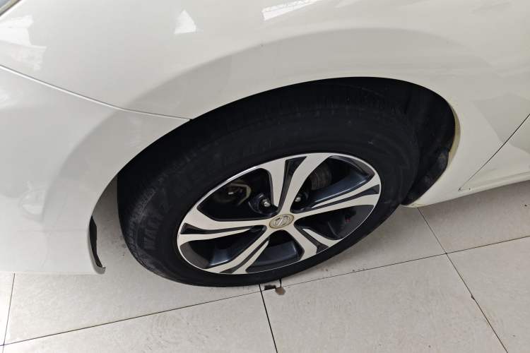 Used Nissan Tiida 2016 1.6L CVT Smart Drive Edition
