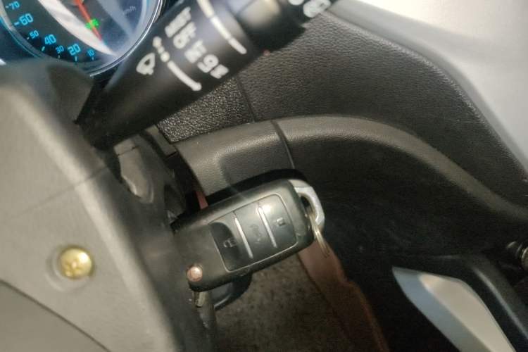 Used Changan CS35 2015 1.6L Manual Luxury Model China IV Standard