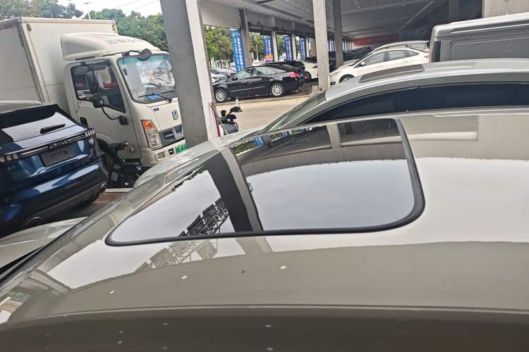 Used Volkswagen Lavida 2023 Revised Version 1.5L Automatic 5 Millionth Edition Roof