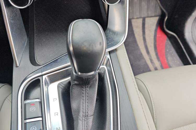 Used Geely Auto Binray 2018 14T CVT Colorful Edition
