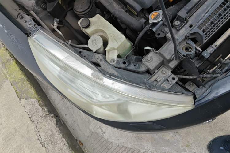 Used Nissan Teana 2008 Duke 2.5L XV Luxury Edition Right Front Headlight