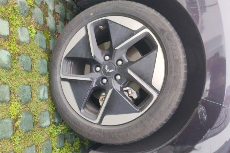 Used Wuling Xingguang 2023 150 Advanced Edition
