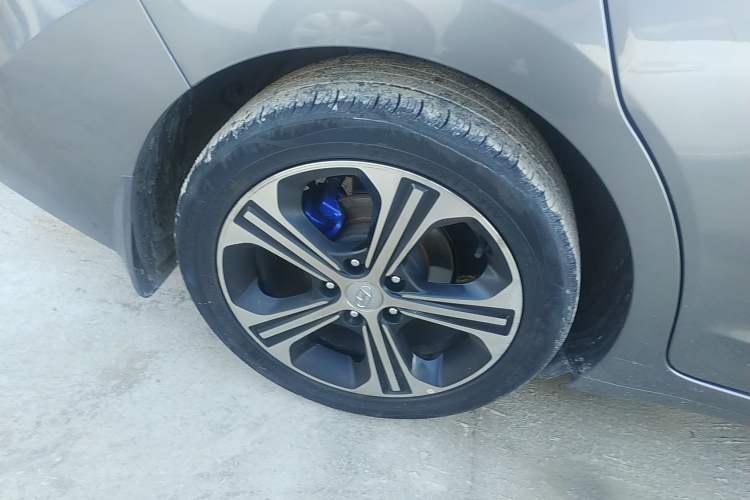 Used Hyundai Elantra (6th Generation / Lingdong) 2018 1.4T Dual-Clutch Xuan Dong · Dynamic Edition Right Rear Wheel Hub