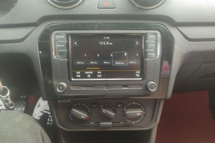 Used Volkswagen Jetta 2017 1.4L Manual Fashion Edition