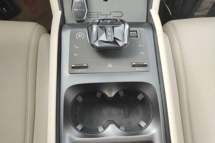 Used BYD Qin L 2024 DM-i 120KM Beyond Model