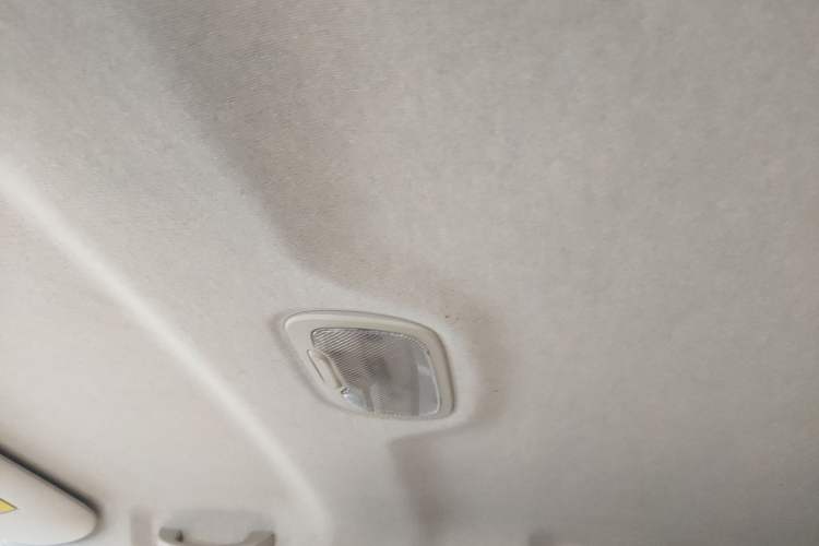 Used Haima S7 2015 2.0L Automatic Smart Enjoyment Version Headliner