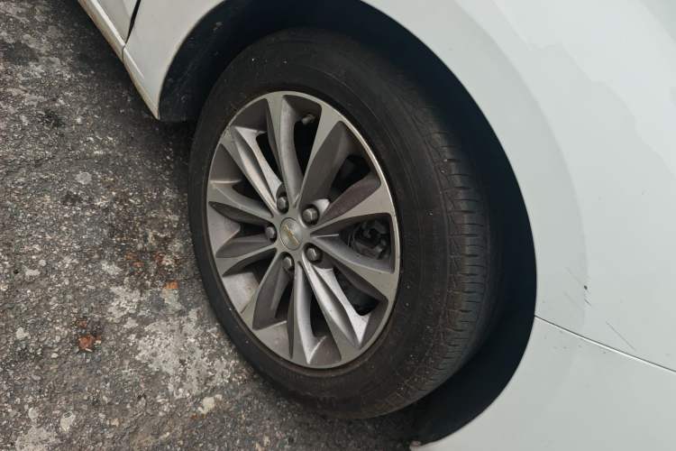 Used Chevrolet Monza 2022 320 Automatic Enjoyment Sunroof Version
