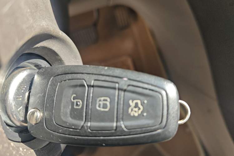 Used Ford Mondeo 2011 2.0L GTDi 200 Fashion Edition