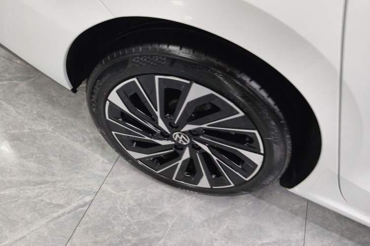 Used Volkswagen Sagitar 2026 Model L 300TSI DSG Luxury Version