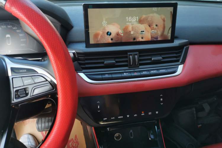 Used Dongfeng Aeolus Yixuan 2021 230T Automatic Zuiying Knight Edition Audio And AC Panel