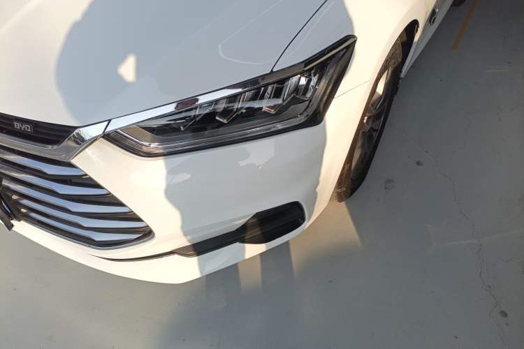 Used BYD Qin Pro 2019 Super Edition 1.5TI Automatic Smart Connect Dynamic Model China VI Standard
