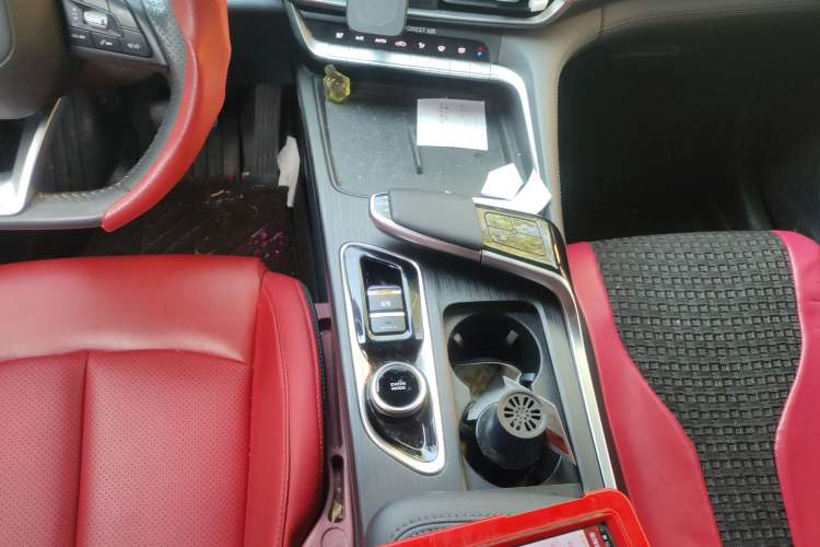 Used Changan UNI-T 2020 1.5T Prestige Version